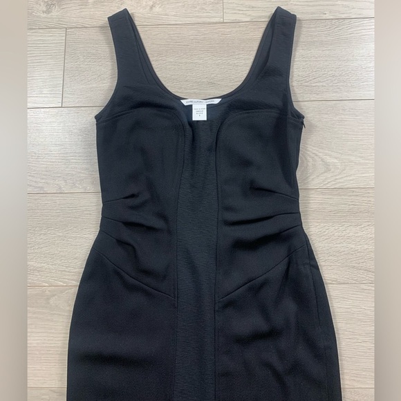 Diane von Furstenberg Black Ulani Stretch Midi Dress - Picture 7 of 16